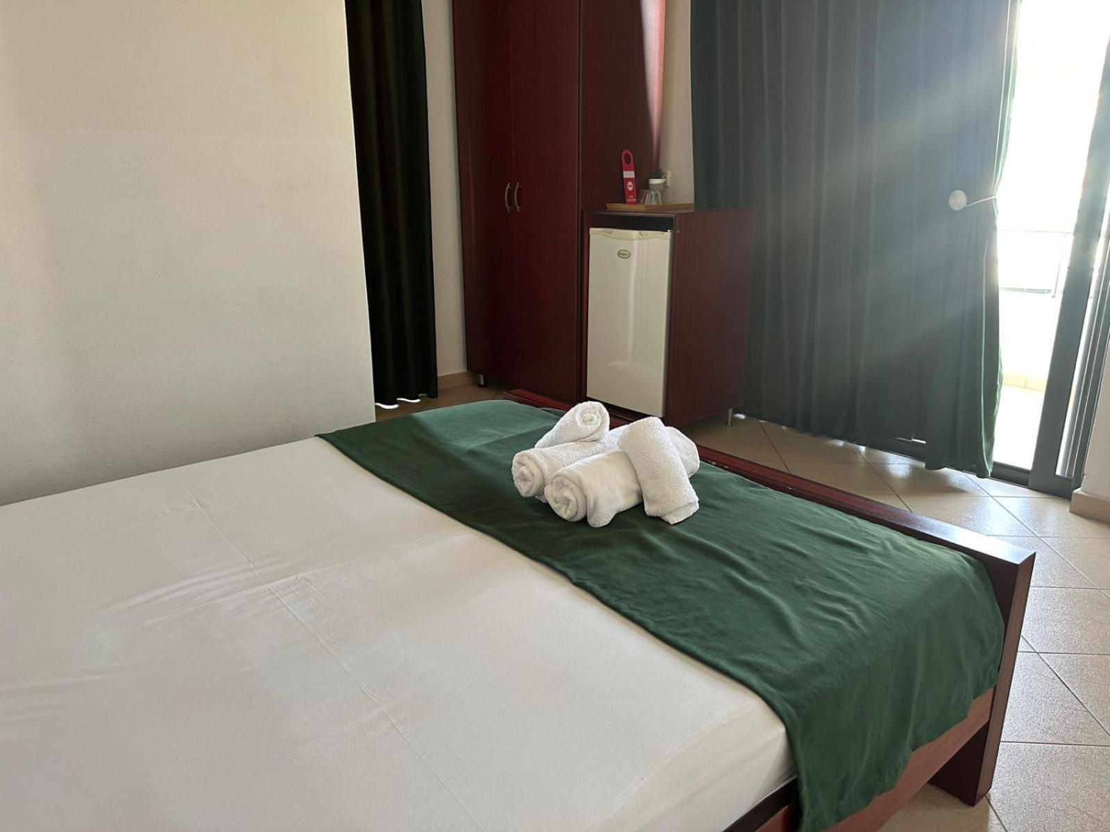 Hotel Bliss
